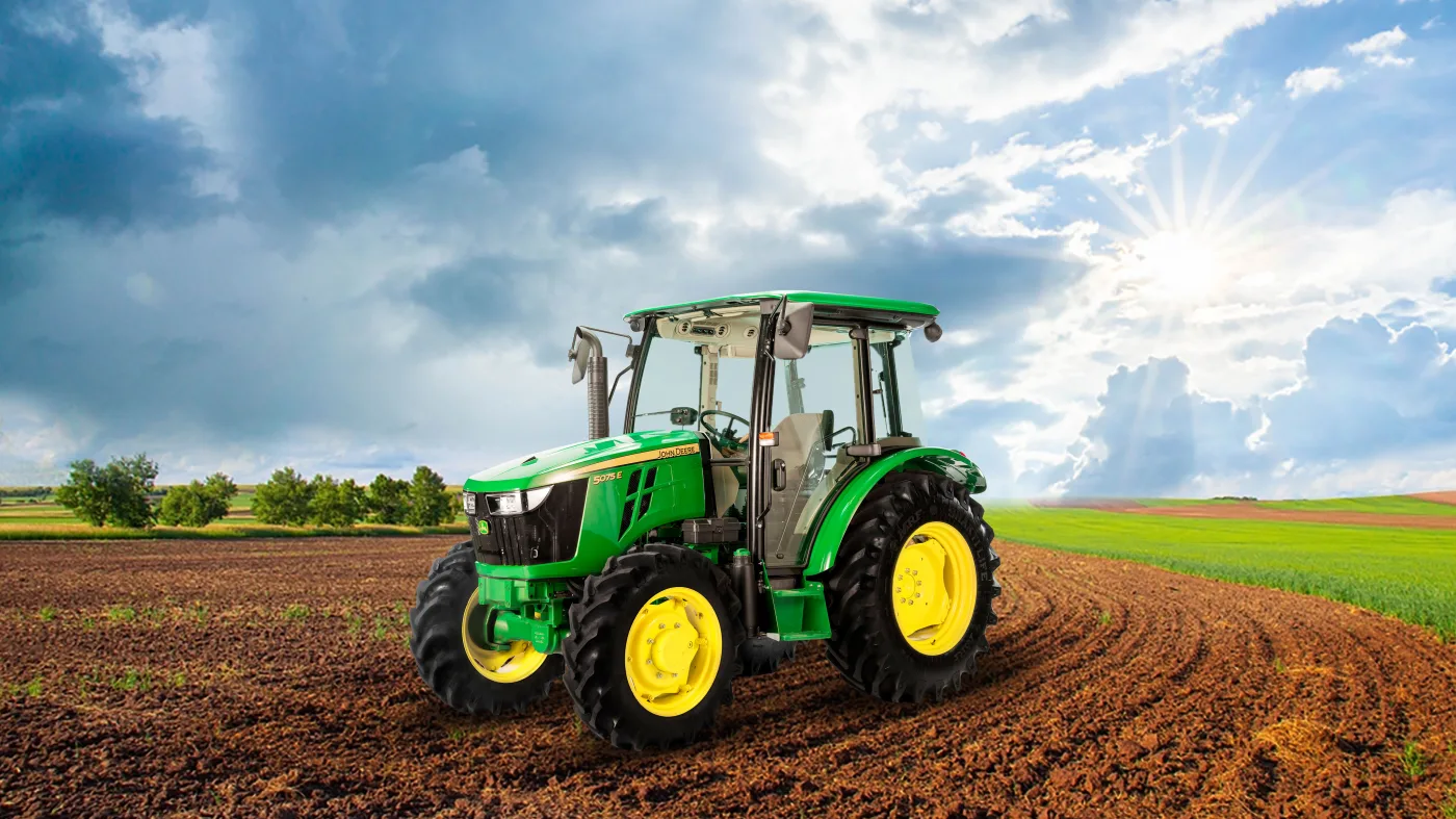 John Deere D Series vs E Series: What Actually Changed, and Which One Do You Own?